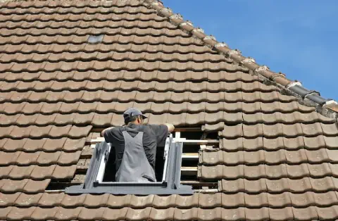 Pose de velux - Beauchamps-sur-Huillard